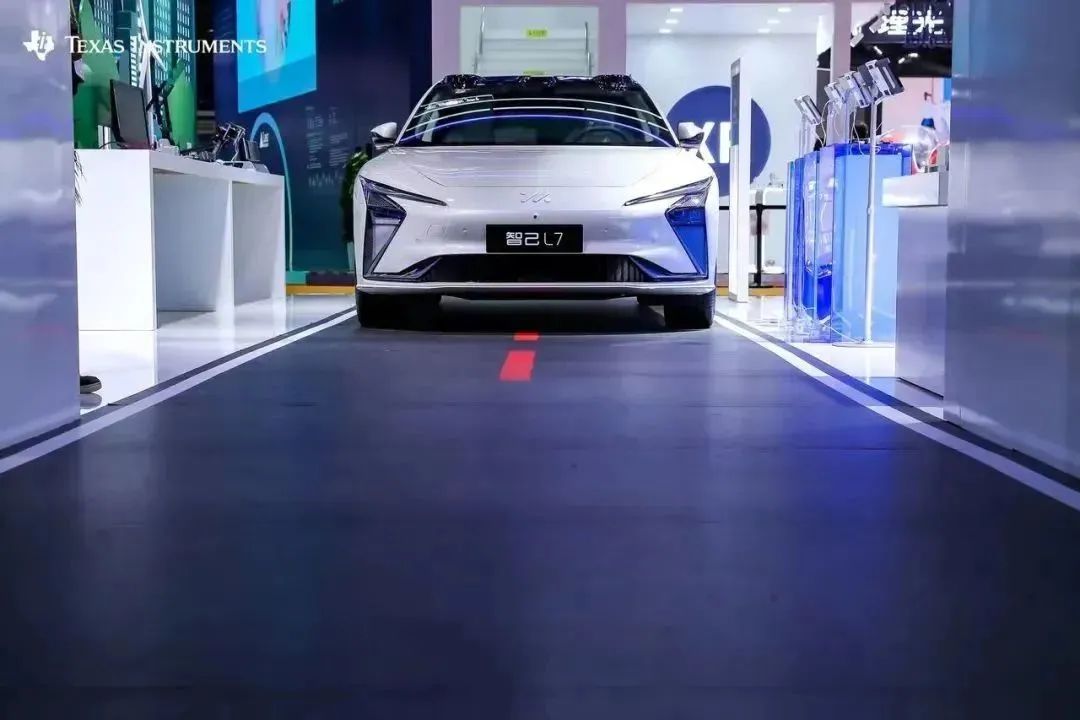 上汽集团智己 L7